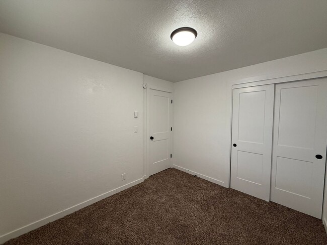 Building Photo - 4012so