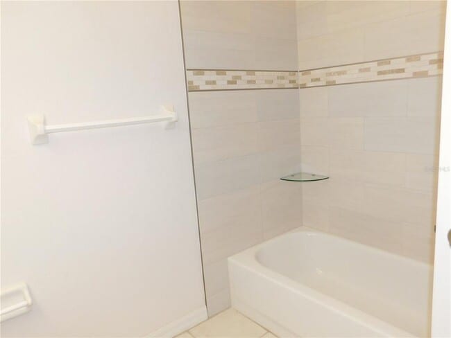 Building Photo - 3438 Primrose Way