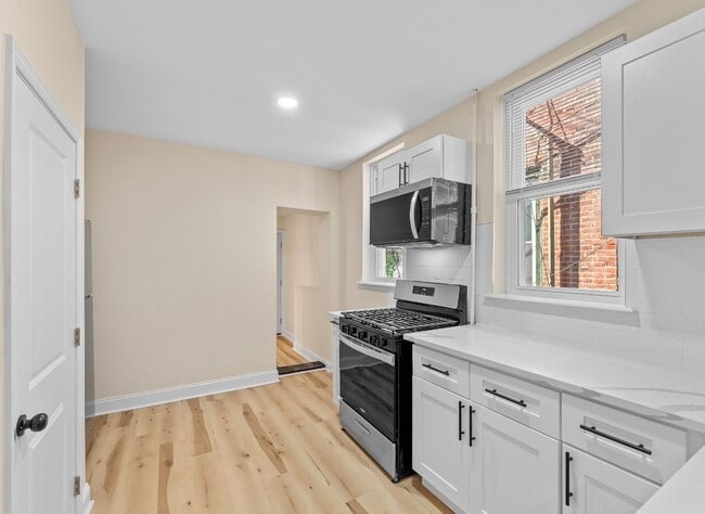 Building Photo - 3744 N Carlisle St