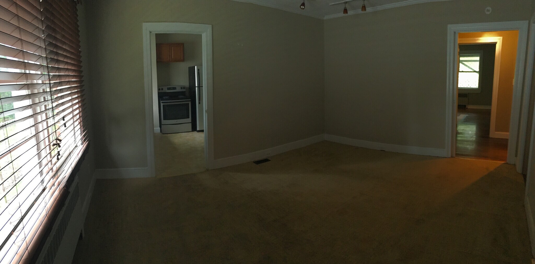 Building Photo - 1107 Richmond Rd