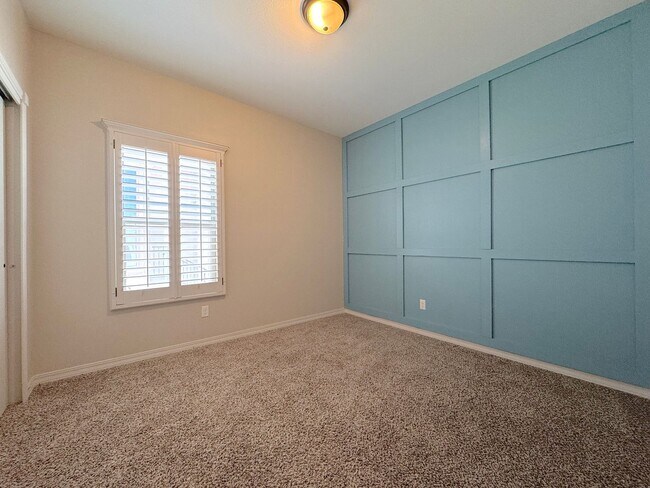Building Photo - West El Paso 4 bed refrig A/C Home in Enchanted Ridge!