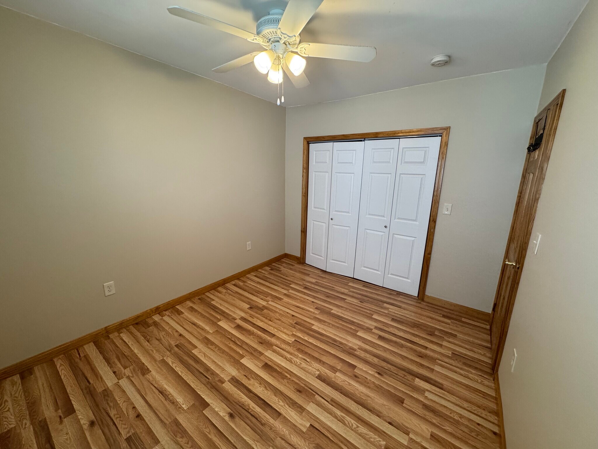 Building Photo - 64 Paris St