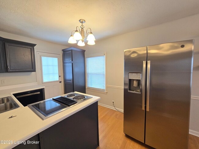 Building Photo - 2405 Blankenbaker Rd