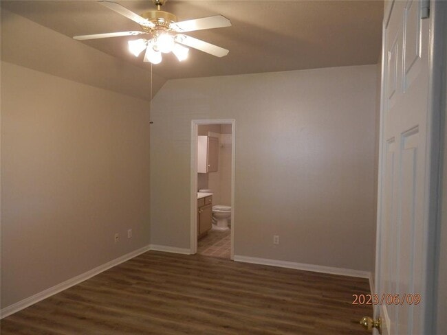 Building Photo - 1402 Cypress Cove St