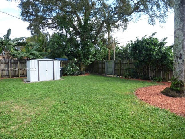 Building Photo - 2148 NE 182nd St