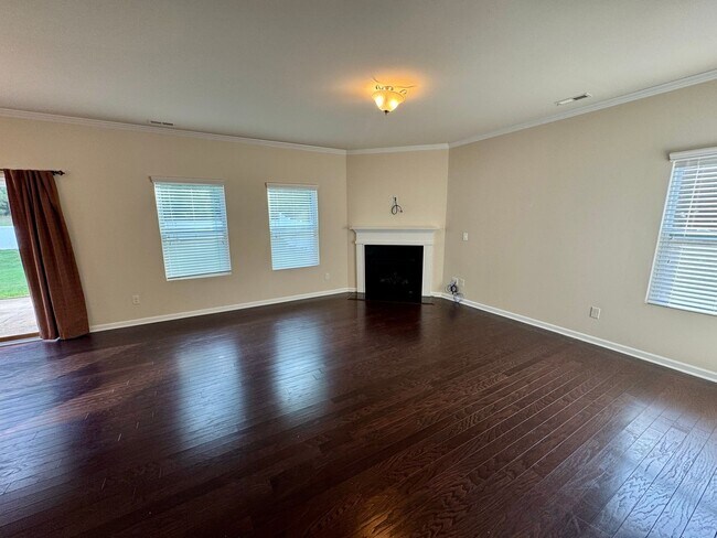 Building Photo - Spacious 5BR/3BA Home in Fort Mill