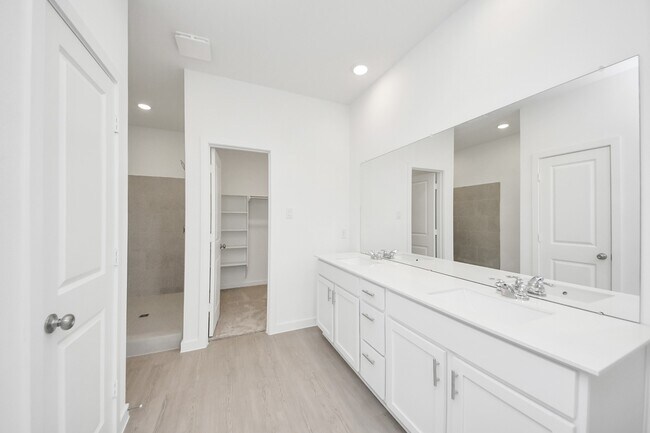 Building Photo - 3029 Avenida Sonoma Dr