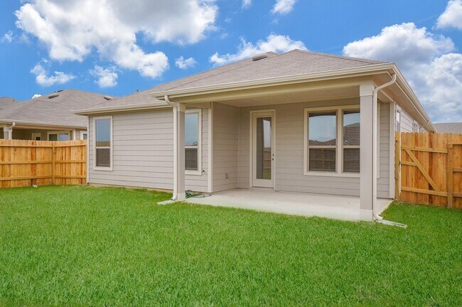 Building Photo - 20615 Teakwood Fields Ln