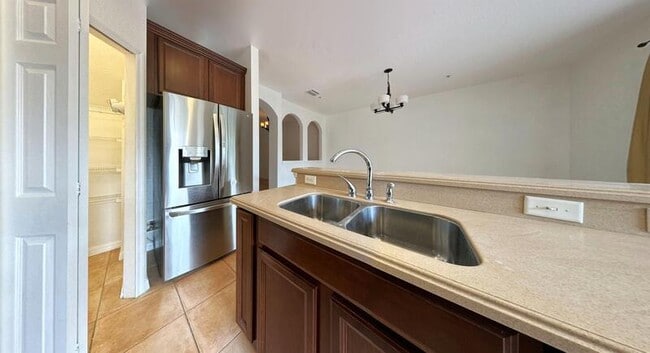 Building Photo - 4207 Via Piedra Cir