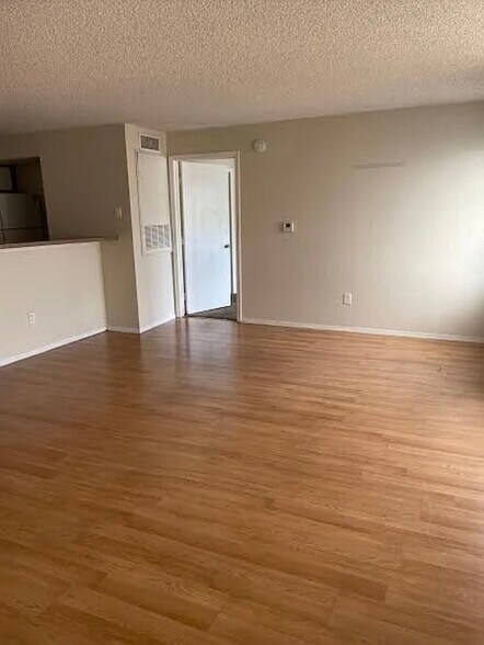 Building Photo - 2214 Grand Cayman Ct
