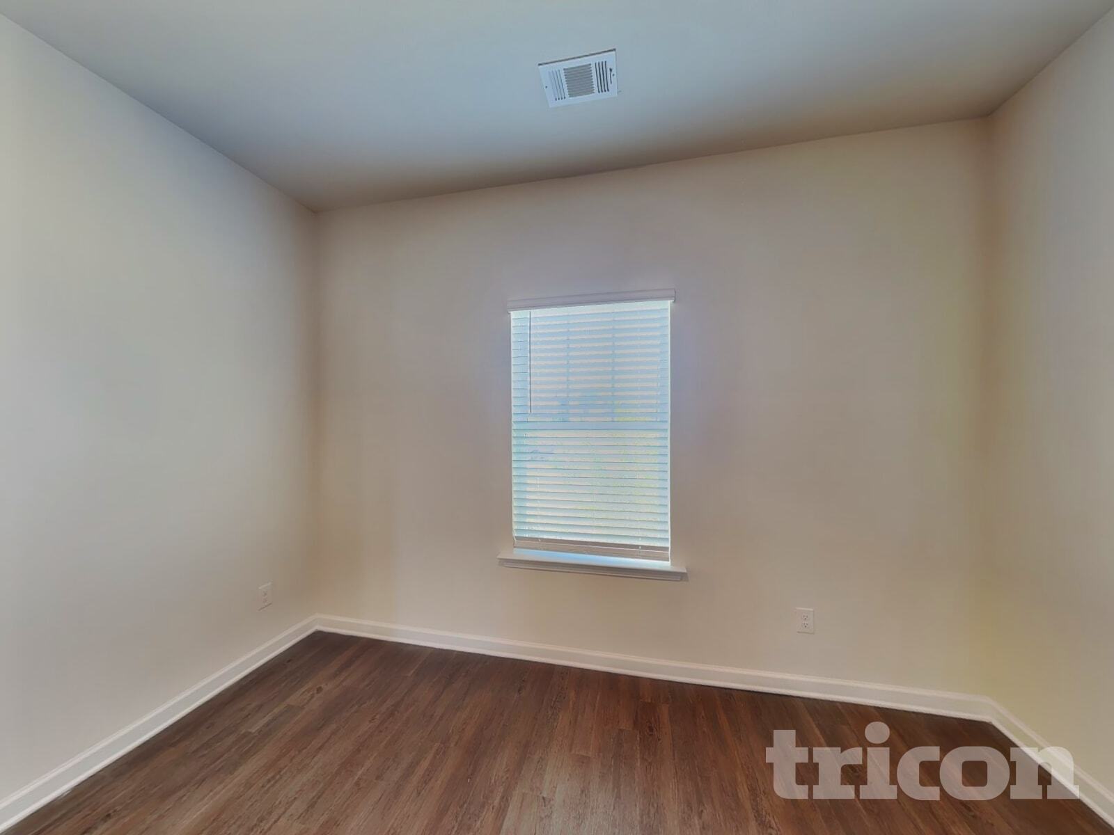 Building Photo - 1100 Amadas Dr