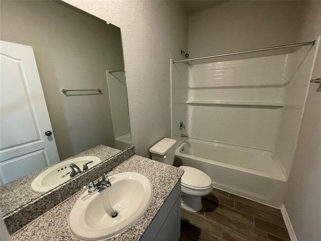 Building Photo - 991 Redinger Ridge Dr