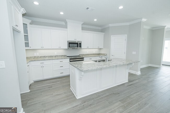 Building Photo - 229 The Villas Wy