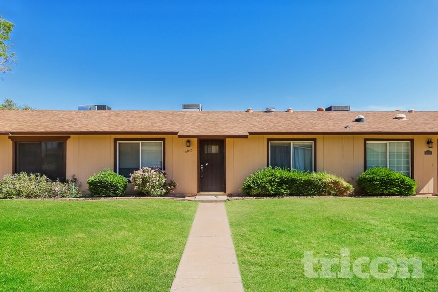 Primary Photo - 6035 N 31st Ave