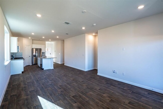 Building Photo - 233 Brooklyn Dr