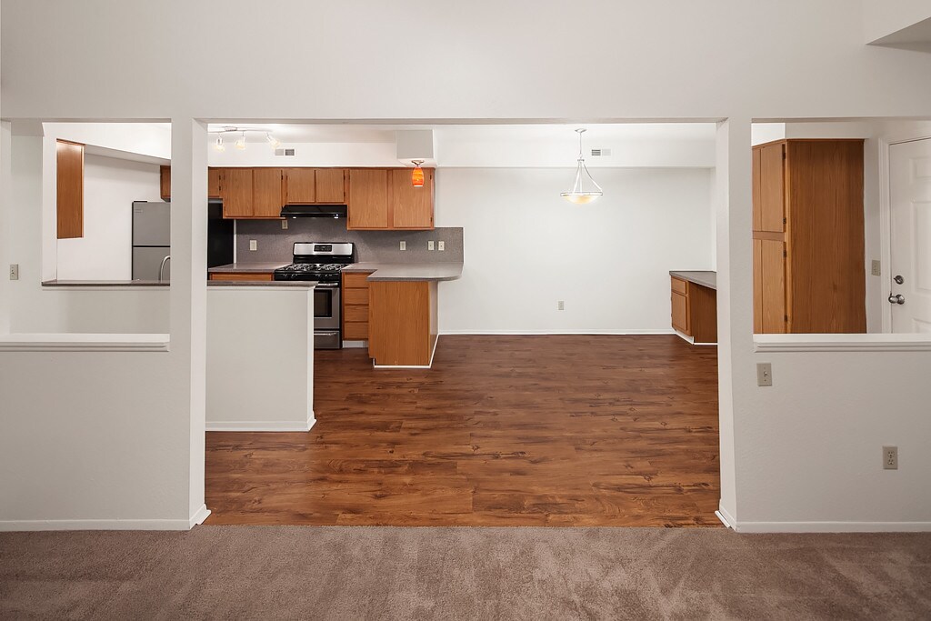 Timber Ridge Apartments Wyoming Mi Apartment Finder