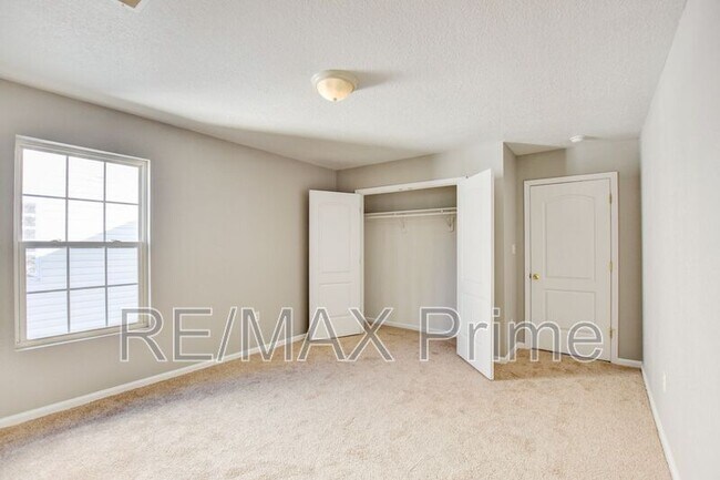 Building Photo - 2513 Masi St