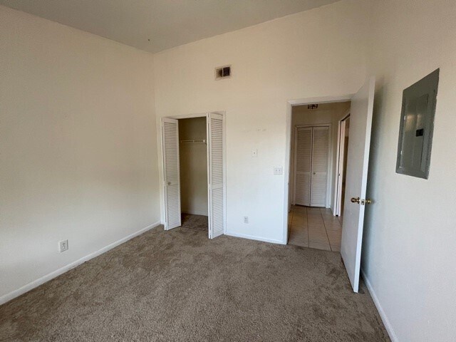 Building Photo - 7400 Constitution Cir