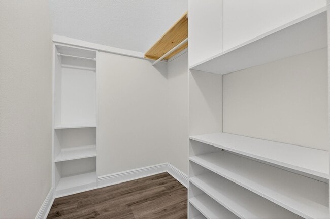 Building Photo - 6249 NW 78th Manor