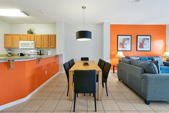 Building Photo - 8591 Bay Lilly Loop