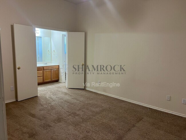 Building Photo - 10141 Orchid Ln
