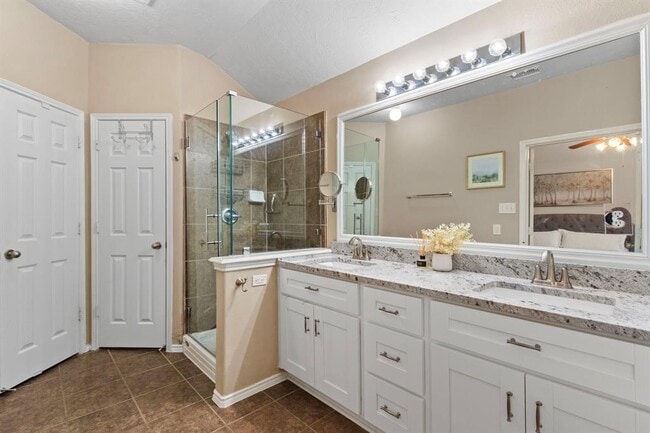 Building Photo - 25915 Hopson Meadows Dr
