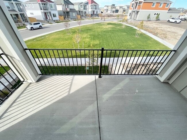 Building Photo - NEWER CONSTRUCTION 4 BEDROOM HOME LOCATED in the NOOK at Shilo Ranch