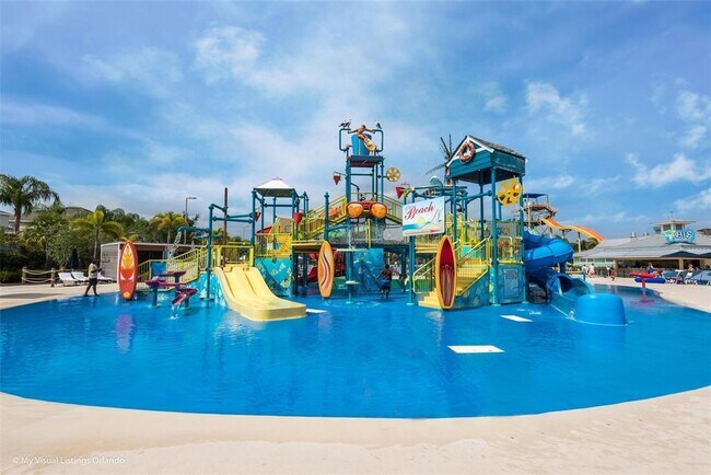 Building Photo - 284 Southfield St