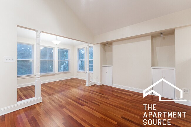 Building Photo - 2017 Harrison St