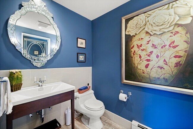 Building Photo - 95 Beacon St