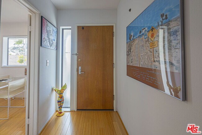 Building Photo - 2960 Neilson Way