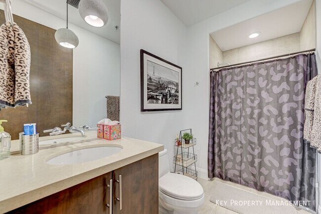 Building Photo - 11441 Allerton Park Dr