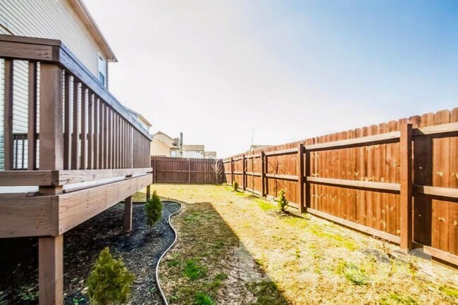 Building Photo - 1712 Colyn Avenue