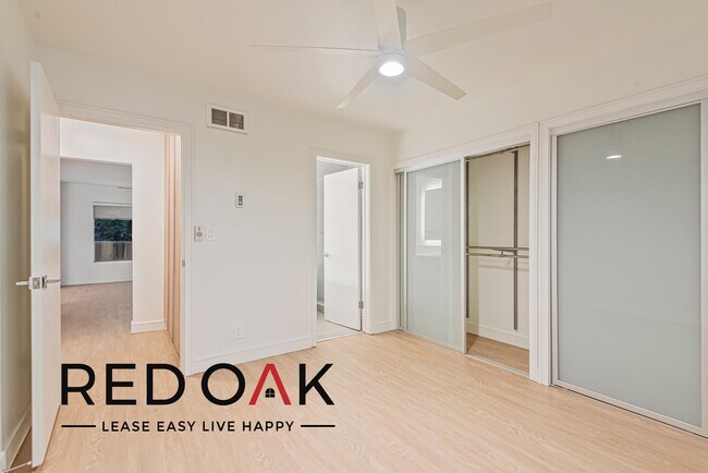 Building Photo - 1007 Lincoln Blvd