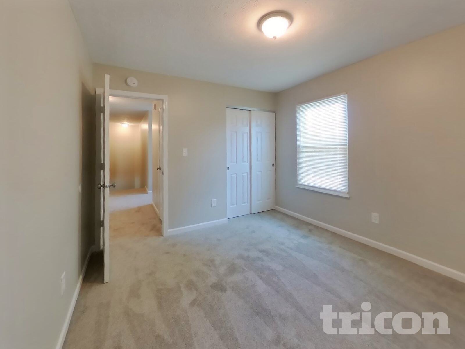 Building Photo - 1922 Kingen Dr