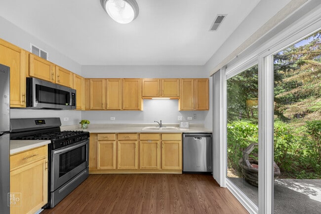 Building Photo - 1170 N Nature Ct