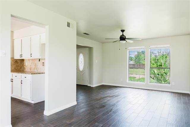 Building Photo - 2637 Austin Dr
