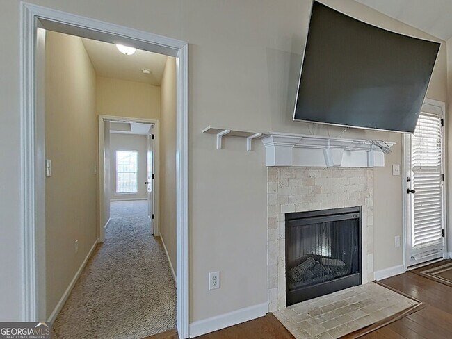 Building Photo - 3024 Margot Ln