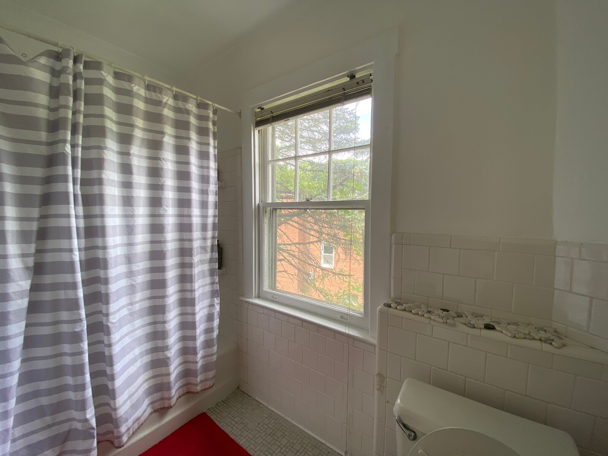 Building Photo - 5335 42nd Pl NW