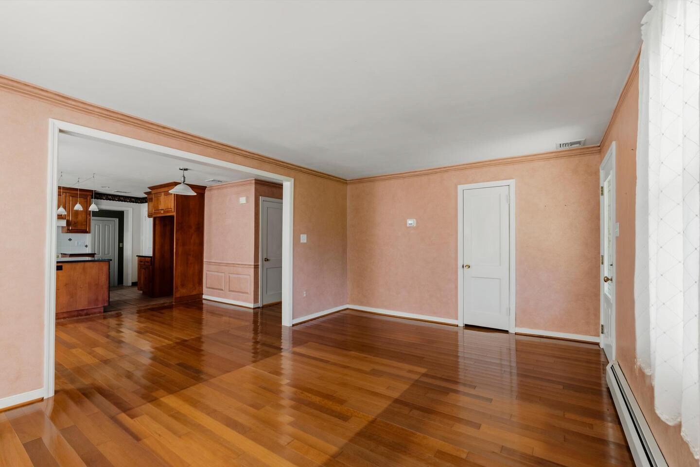 Building Photo - 1104 Alleghenyville Rd