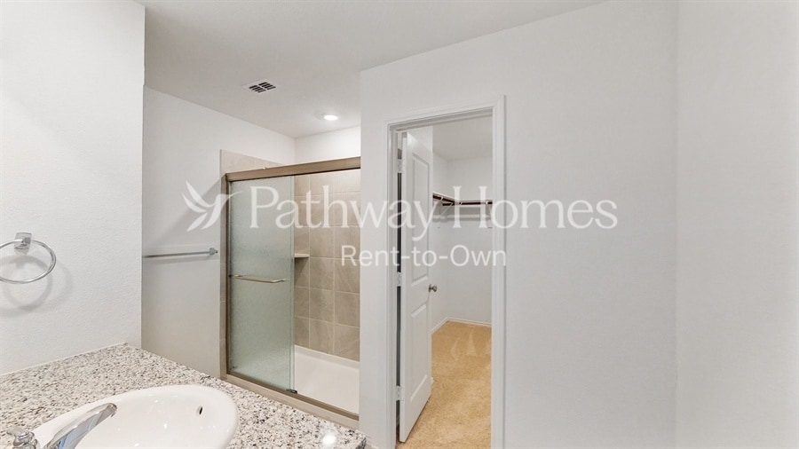 Building Photo - 1329 Plum Rd