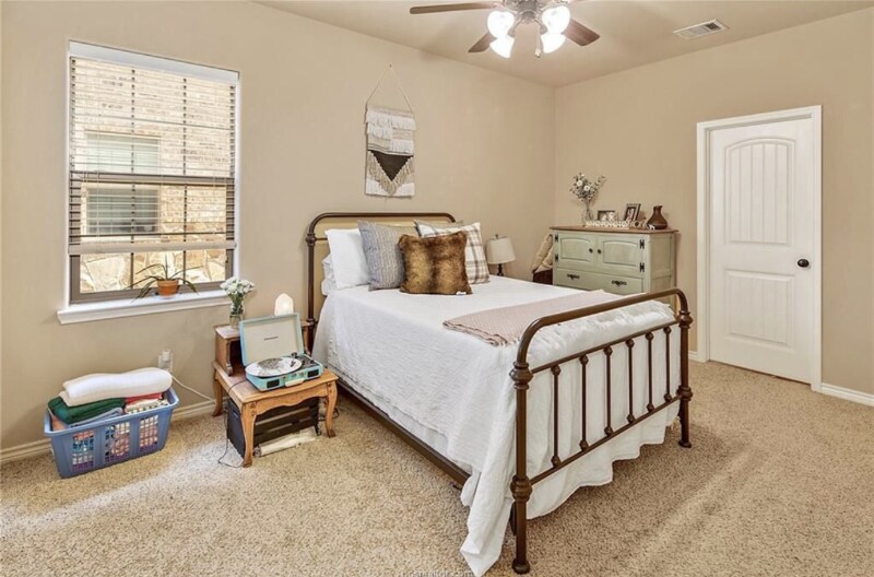 Building Photo - 3207 Papa Bear Dr