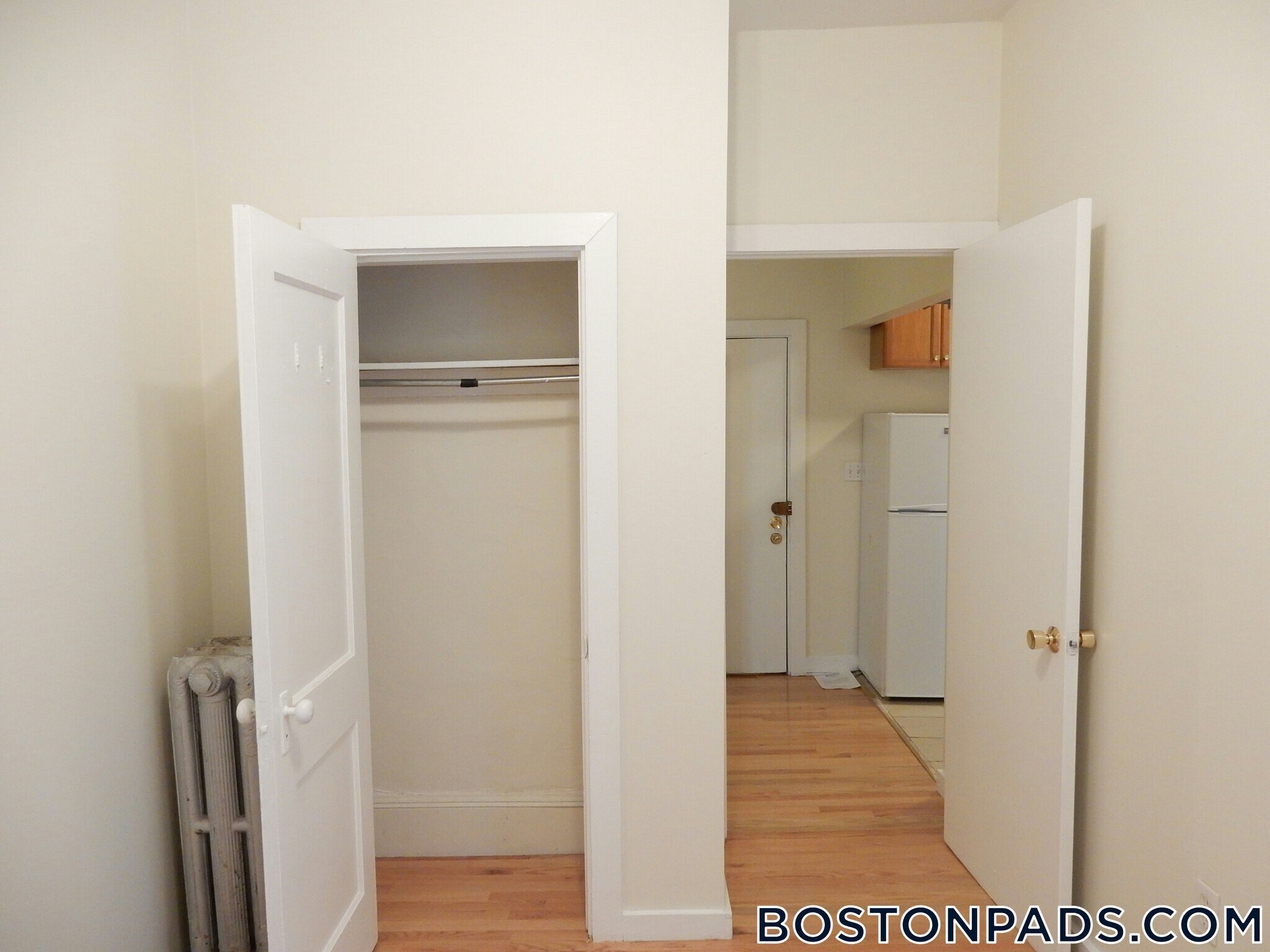 Building Photo - 171 Hemenway St