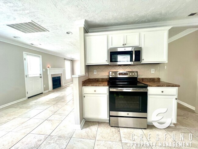 Building Photo - Coming Soon (End of July) 3Br 3 Bath Locat...