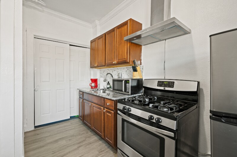 Building Photo - 4201 W North A St