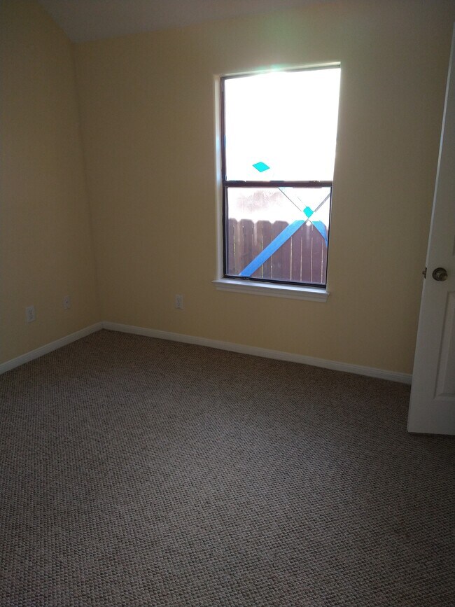 Master Bedroom - 4602 Sterling St