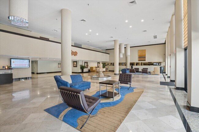 Building Photo - 1010 S Ocean Blvd