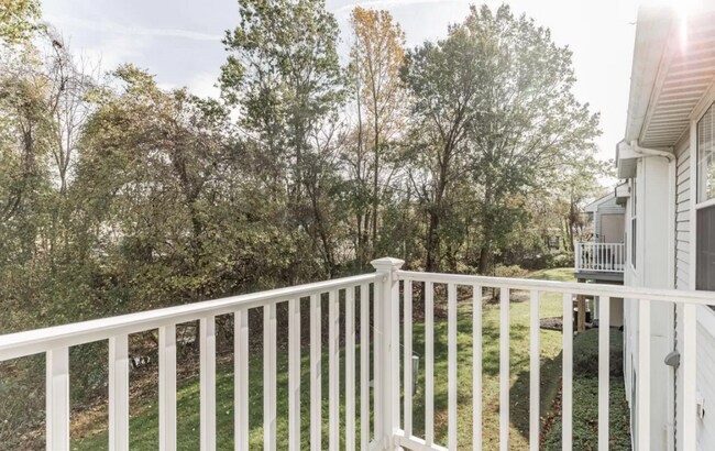 Balcony View - 793 E Parker St