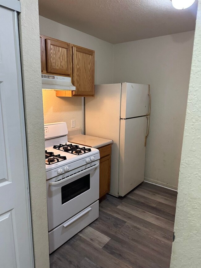 Building Photo - 317 Mabry St