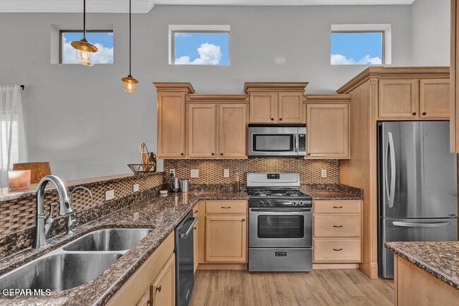 Building Photo - 5457 Pedro Lucero Dr